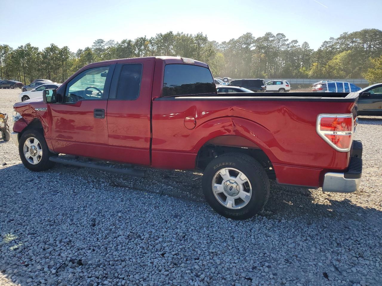 2014 Ford F150 Super Cab Red vin: 1FTEX1CM7EFA04895