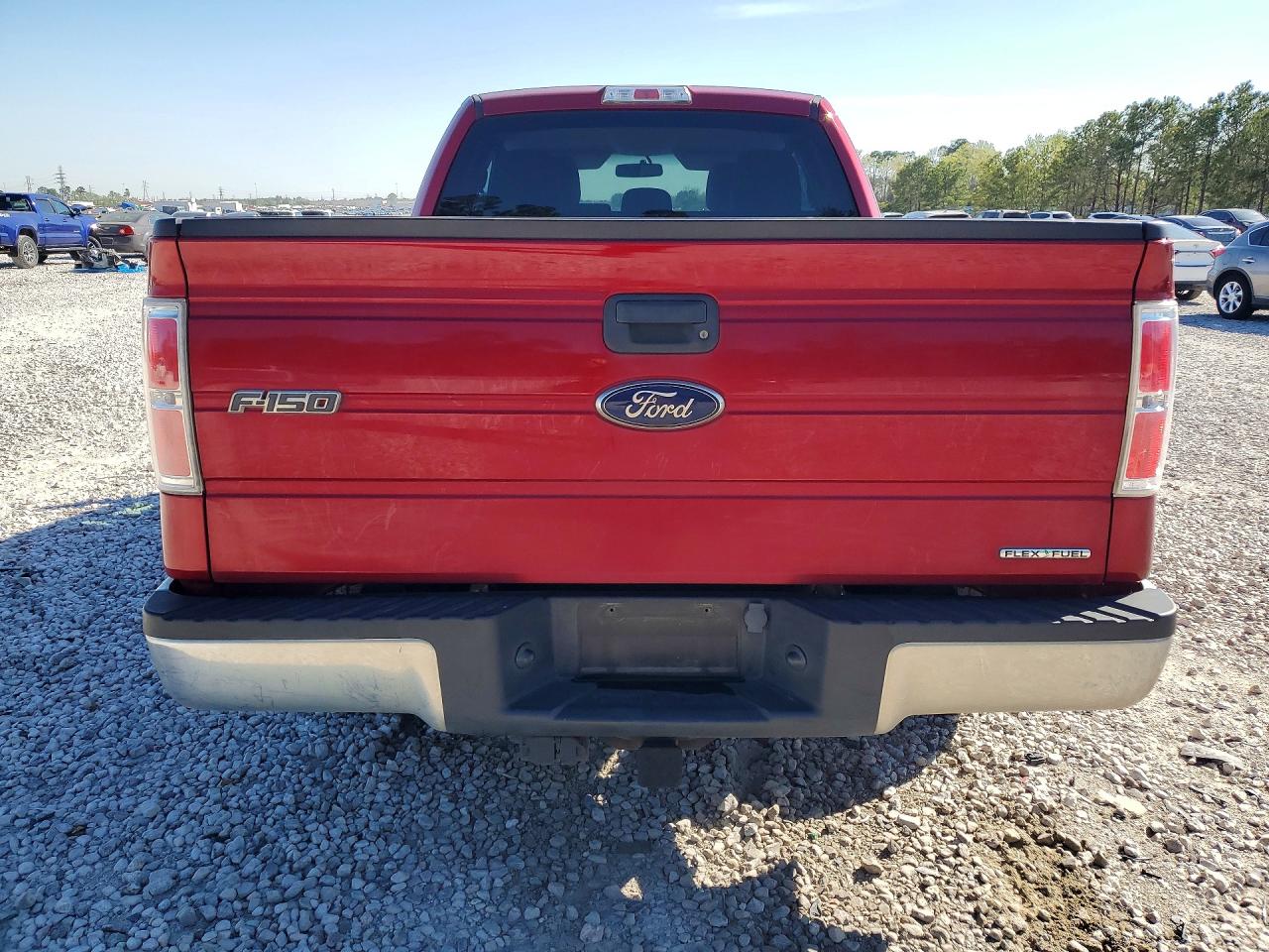 2014 Ford F150 Super Cab Red vin: 1FTEX1CM7EFA04895