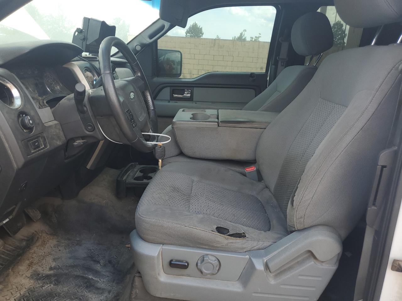 2014 Ford F150 Super Cab White vin: 1FTEX1CM7EKD68371 Damage: Left Front Seat, Torn, 7 To 8 Inches