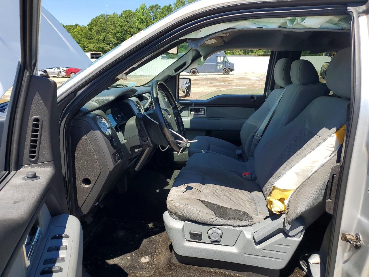 2011 Ford F150 Super Cab Silver vin: 1FTEX1CM8BFB89647