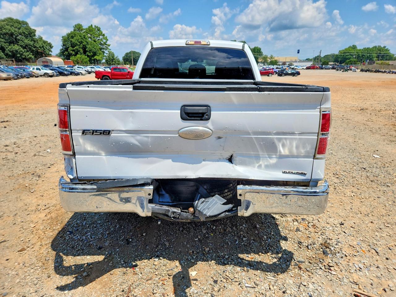 2011 Ford F150 Super Cab Белый vin: 1FTEX1CM8BFC83222