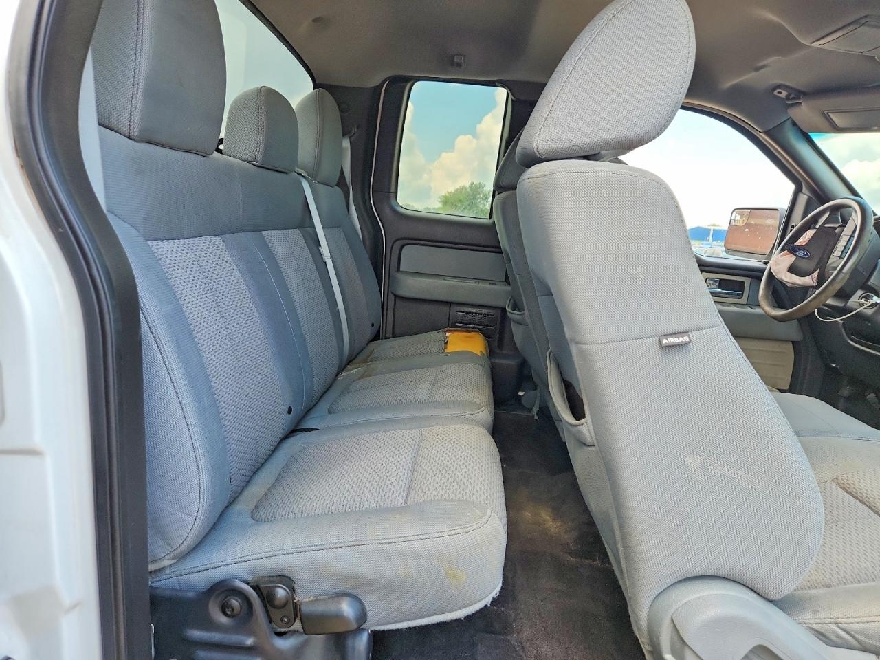 2011 Ford F150 Super Cab Белый vin: 1FTEX1CM8BFC83222
