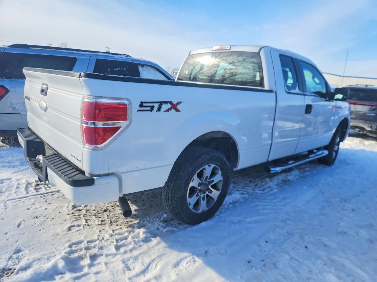 2014 Ford F150 White vin: 1FTEX1CM8EKG06745