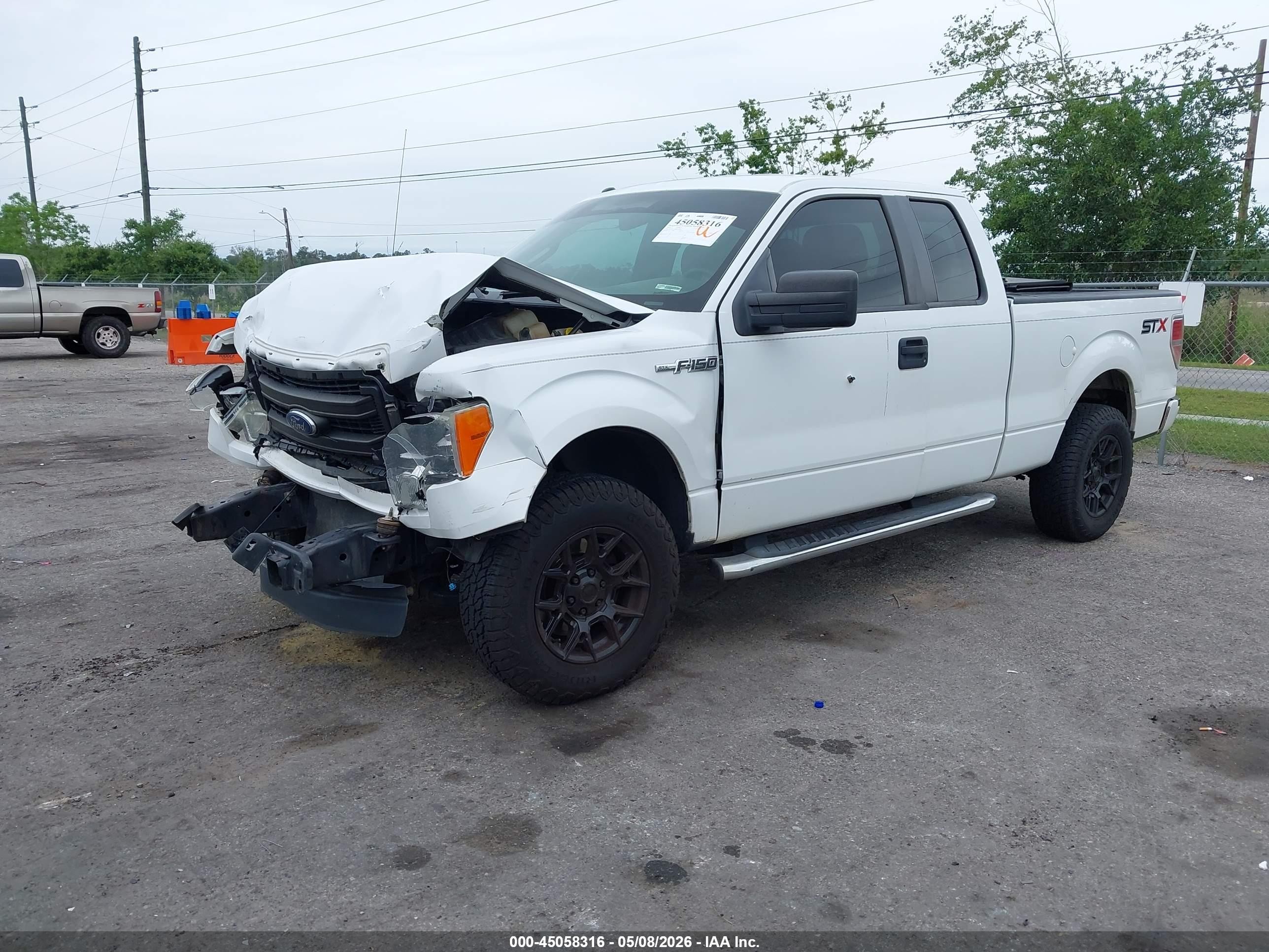 2014 Ford F-150 Stx White vin: 1FTEX1CM8EKG28891