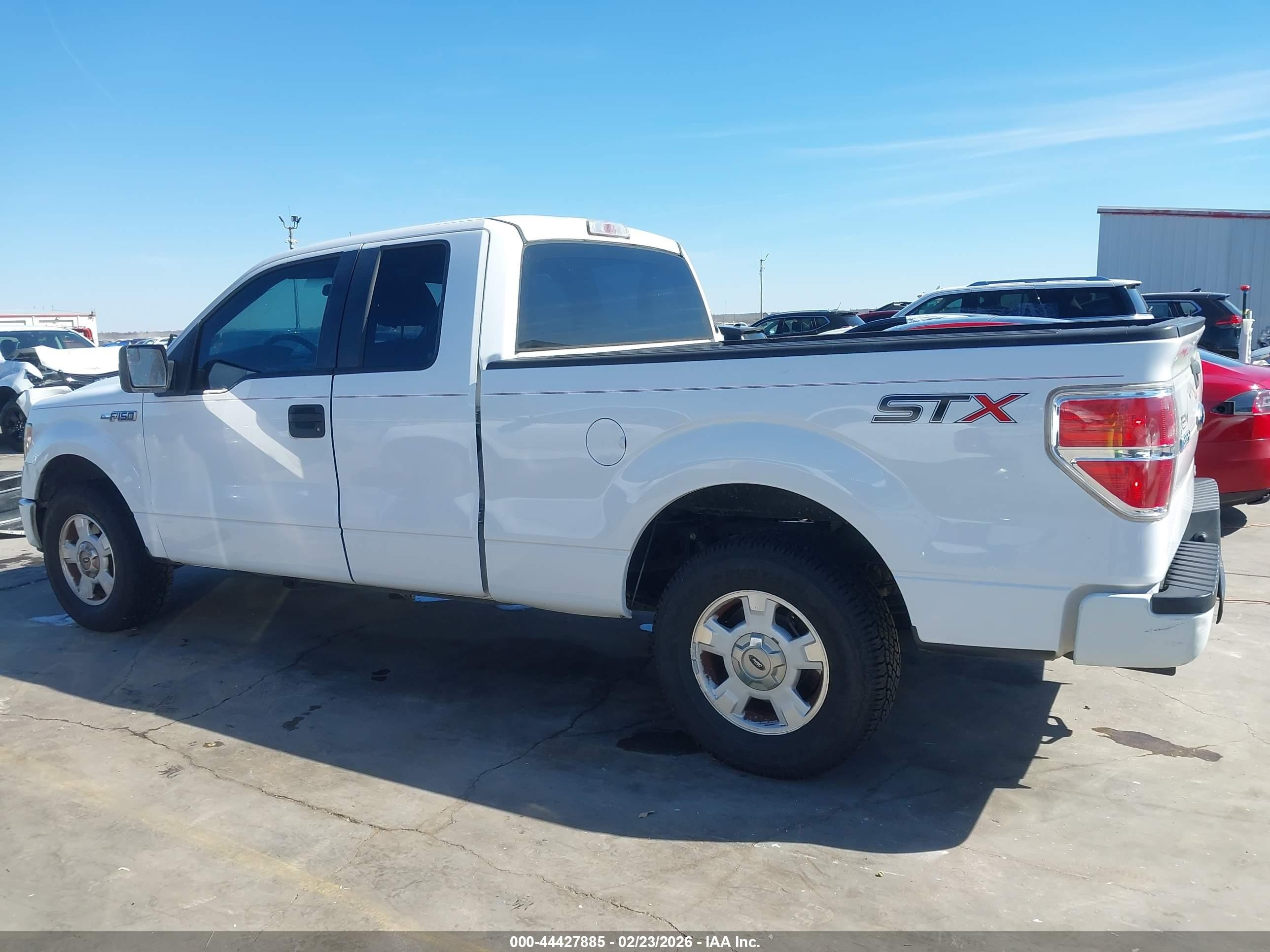 2014 Ford F-150 Stx White vin: 1FTEX1CM8EKG31953
