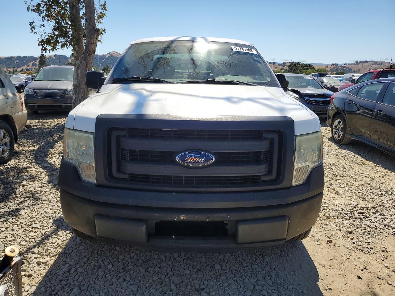 2014 Ford F150 Super Cab White vin: 1FTEX1CM8EKG33072