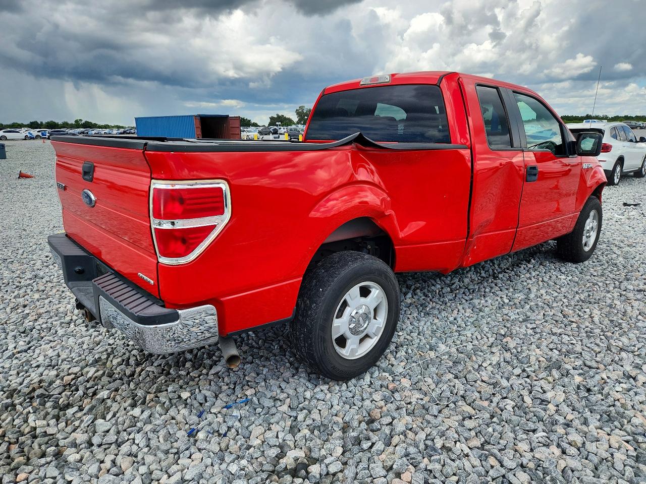 2011 Ford F150 Super Cab Красный vin: 1FTEX1CM9BFA69212