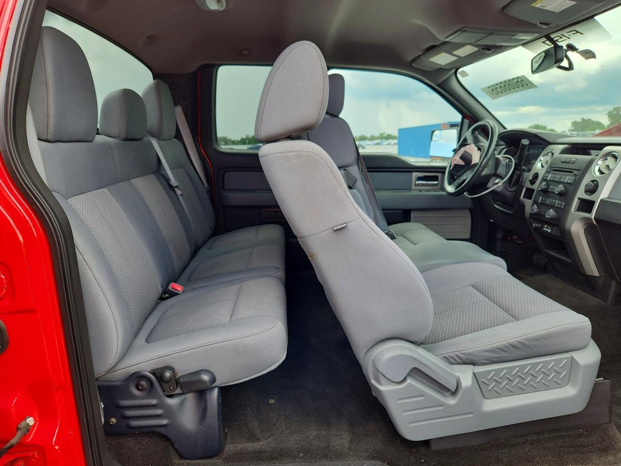 2011 Ford F150 Super Cab Красный vin: 1FTEX1CM9BFA69212