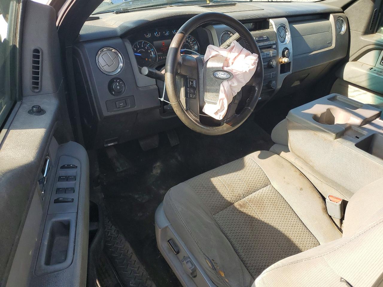 2011 Ford F150 Super Cab White vin: 1FTEX1CM9BFA74720