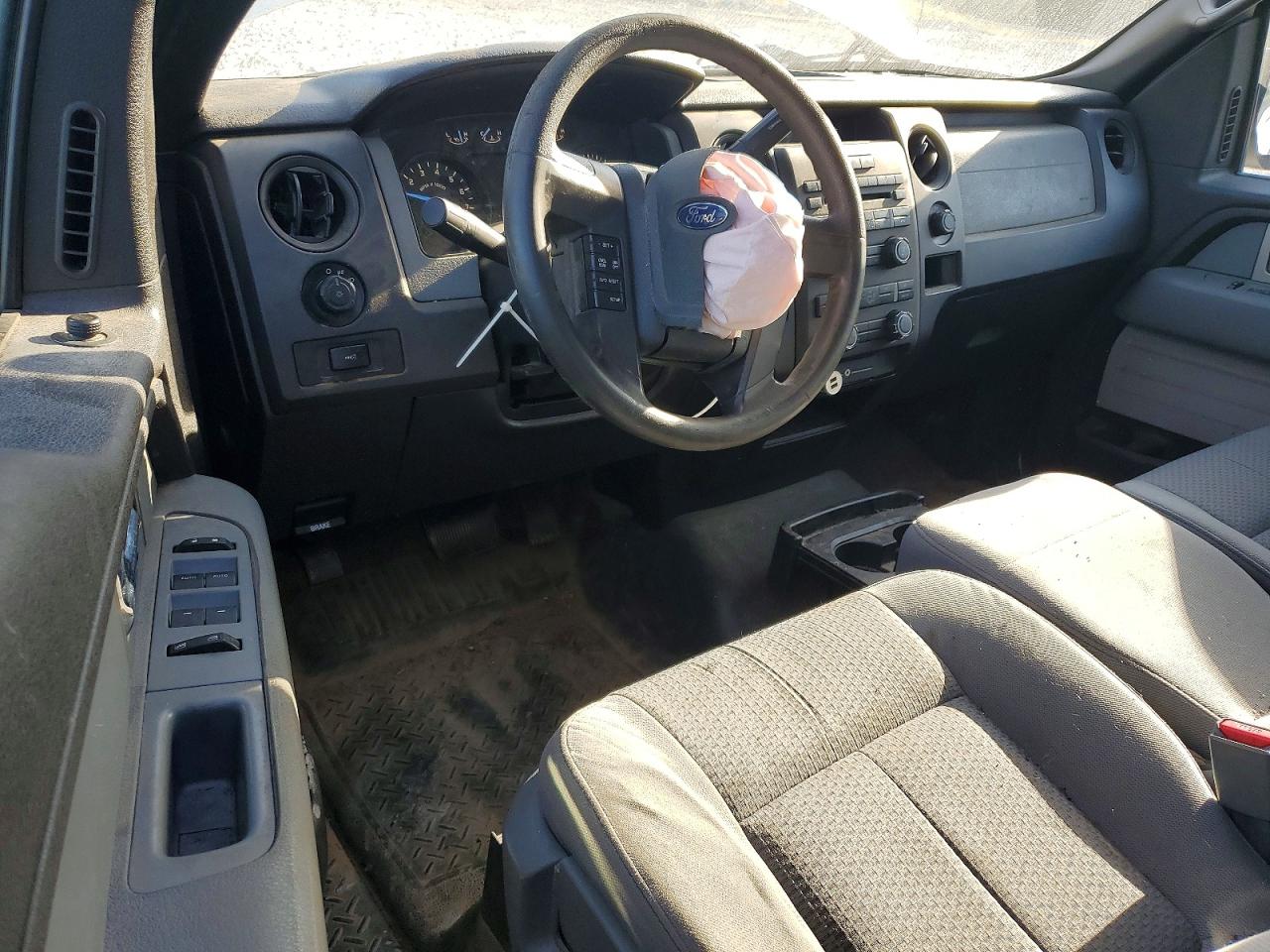 2011 Ford F150 Super Cab White vin: 1FTEX1CM9BFB29957