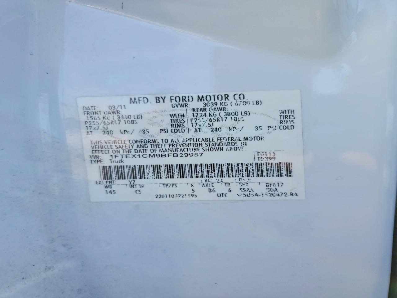 2011 Ford F150 Super Cab White vin: 1FTEX1CM9BFB29957
