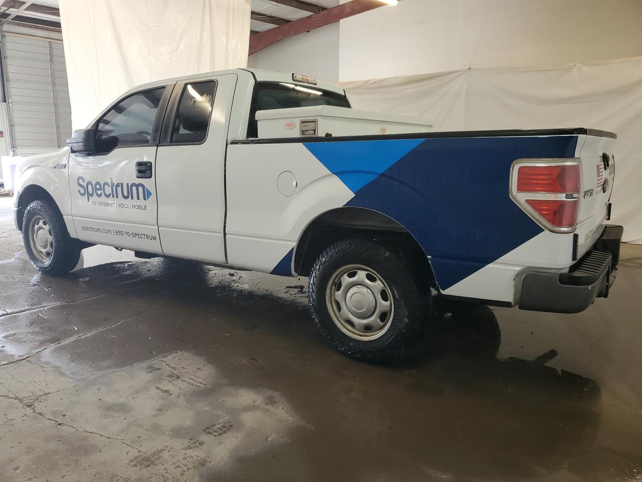 2011 Ford F150 Super Cab White vin: 1FTEX1CM9BFC21781 Damage: Overall Vehicle, De-Identify, Removal Required