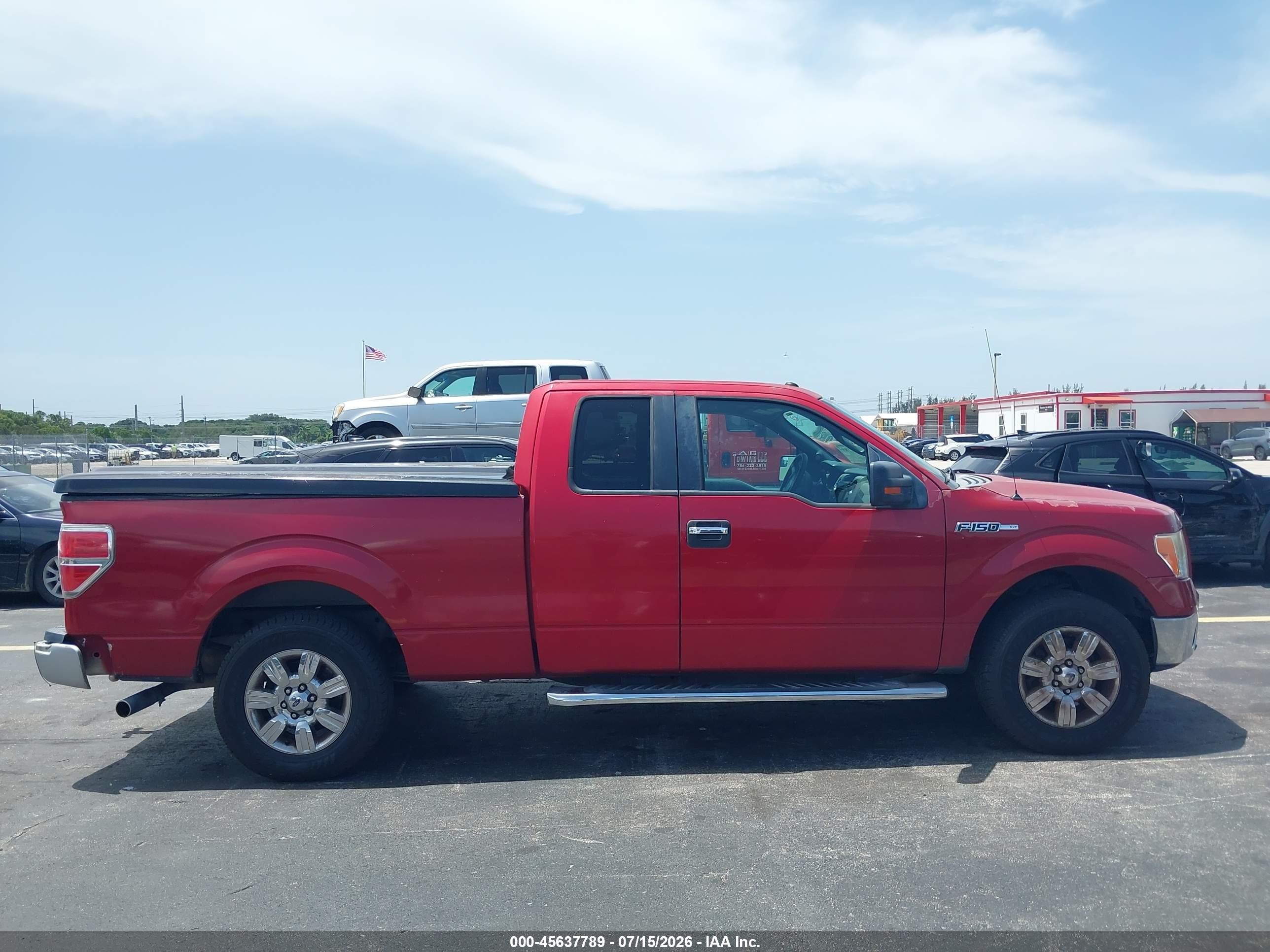 2012 Ford F-150 Xlt Red vin: 1FTEX1CM9CKD29939
