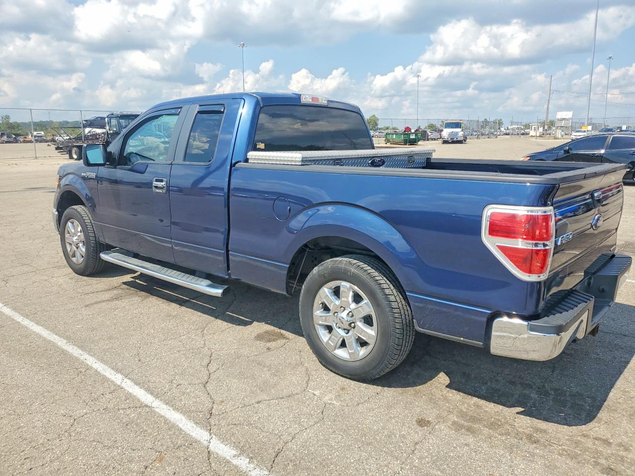 2014 Ford F150 Super Cab Blue vin: 1FTEX1CM9EFB75437