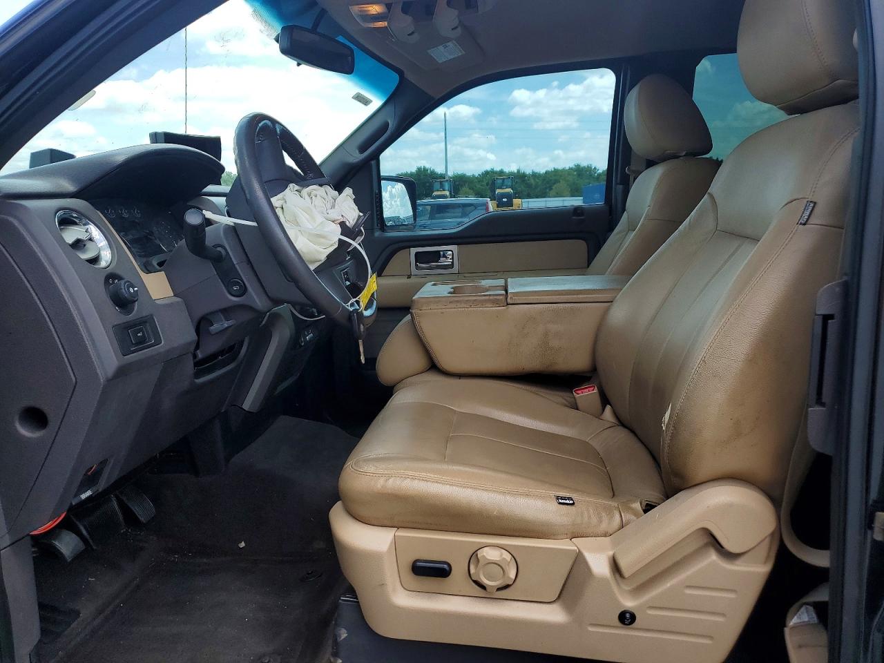 2011 Ford F150 Super Cab Black vin: 1FTEX1CMXBFB30034