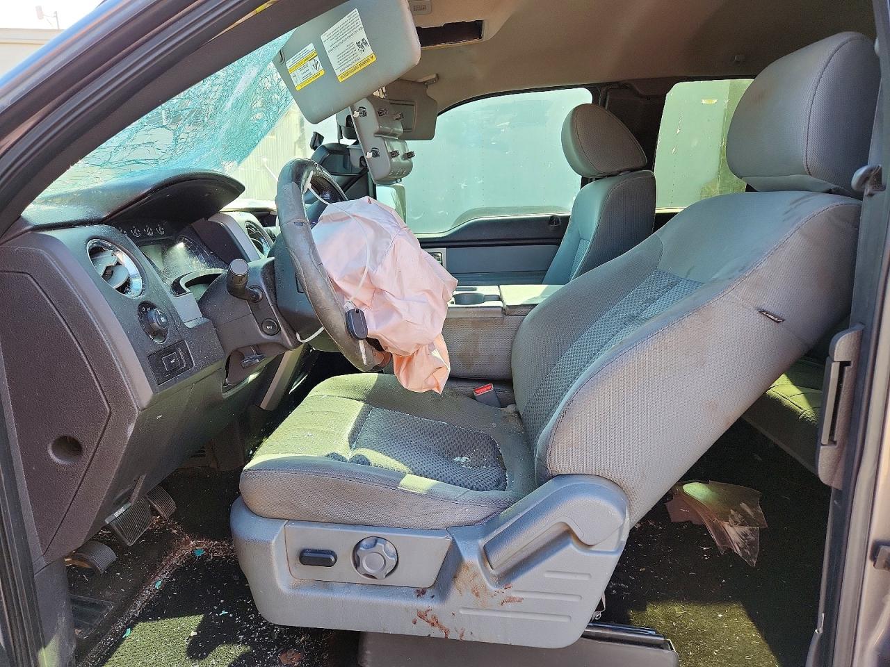 2011 Ford F150 Super Cab Gray vin: 1FTEX1CMXBFB32740