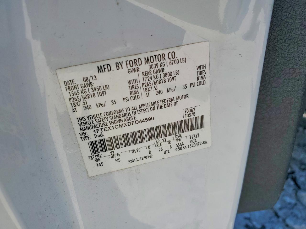 2013 Ford F150 Super Cab White vin: 1FTEX1CMXDFD44590