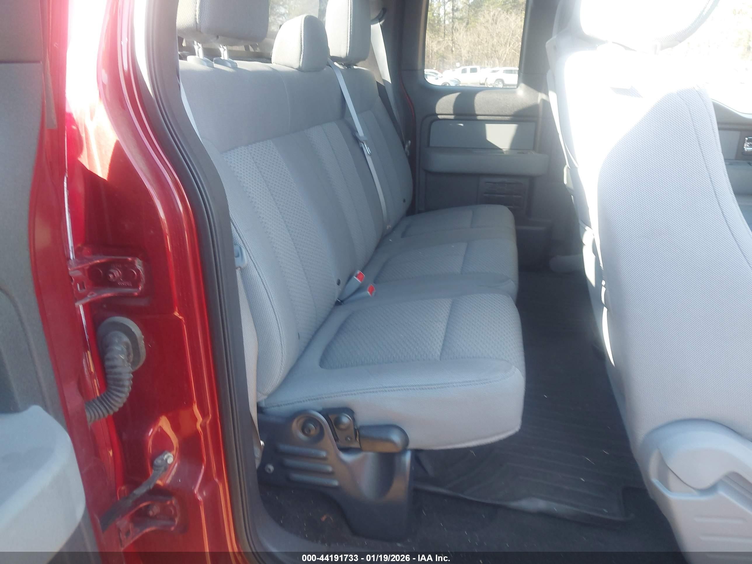 2014 Ford F-150 Xlt Red vin: 1FTEX1CMXEFA26339