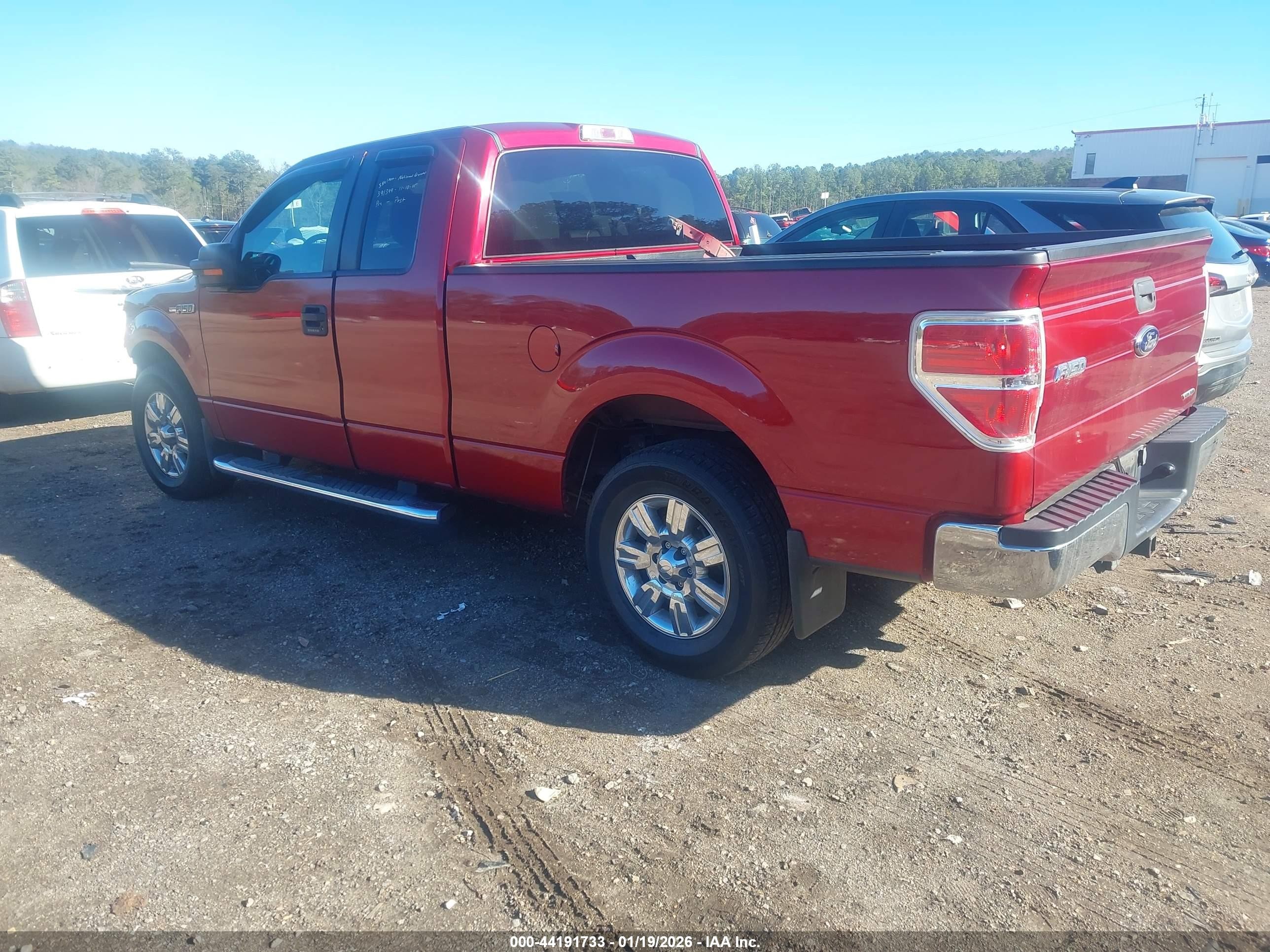 2014 Ford F-150 Xlt Red vin: 1FTEX1CMXEFA26339