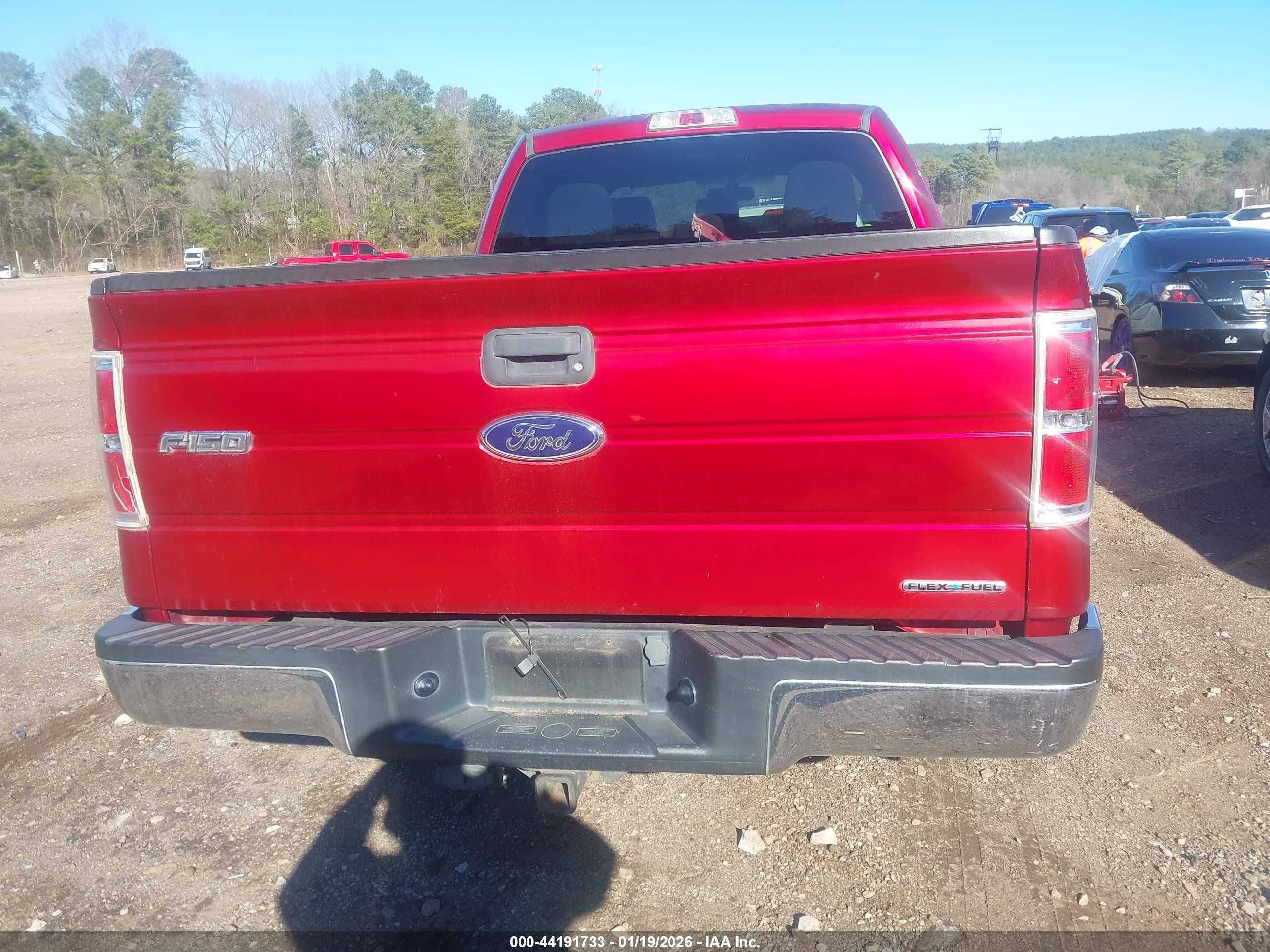 2014 Ford F-150 Xlt Red vin: 1FTEX1CMXEFA26339