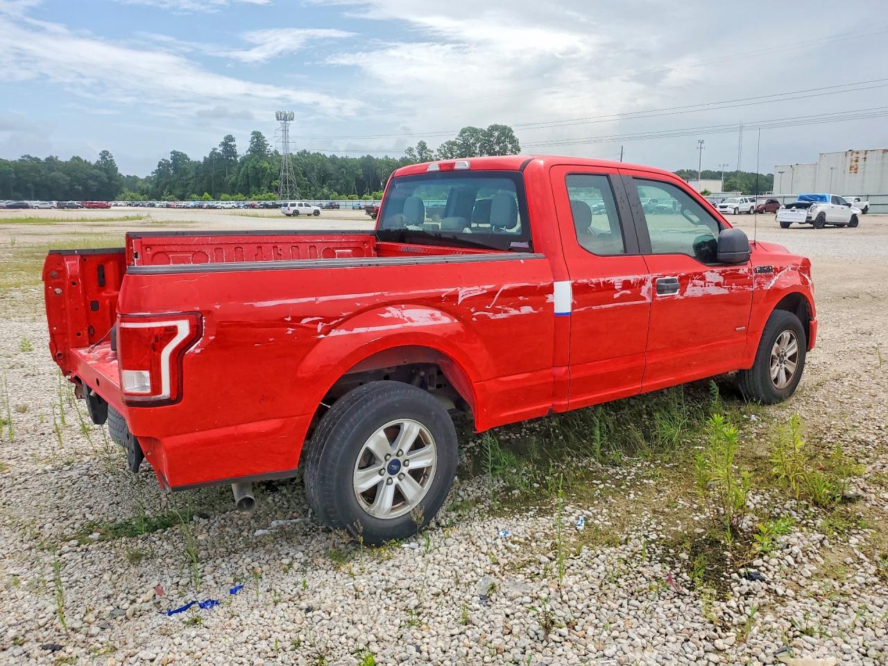2017 Ford F150 Super Cab Красный vin: 1FTEX1CP0HKC17323