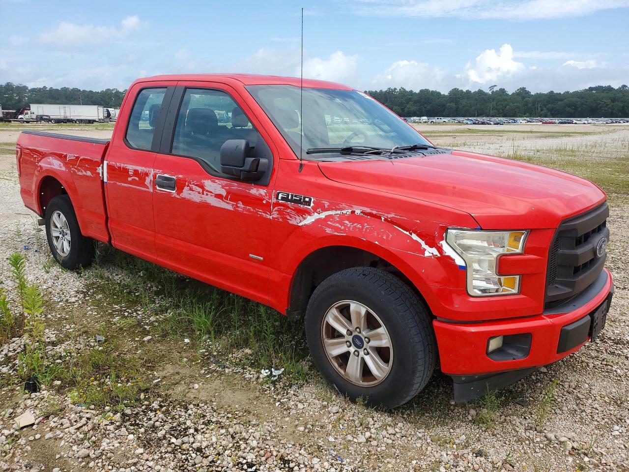2017 Ford F150 Super Cab Красный vin: 1FTEX1CP0HKC17323