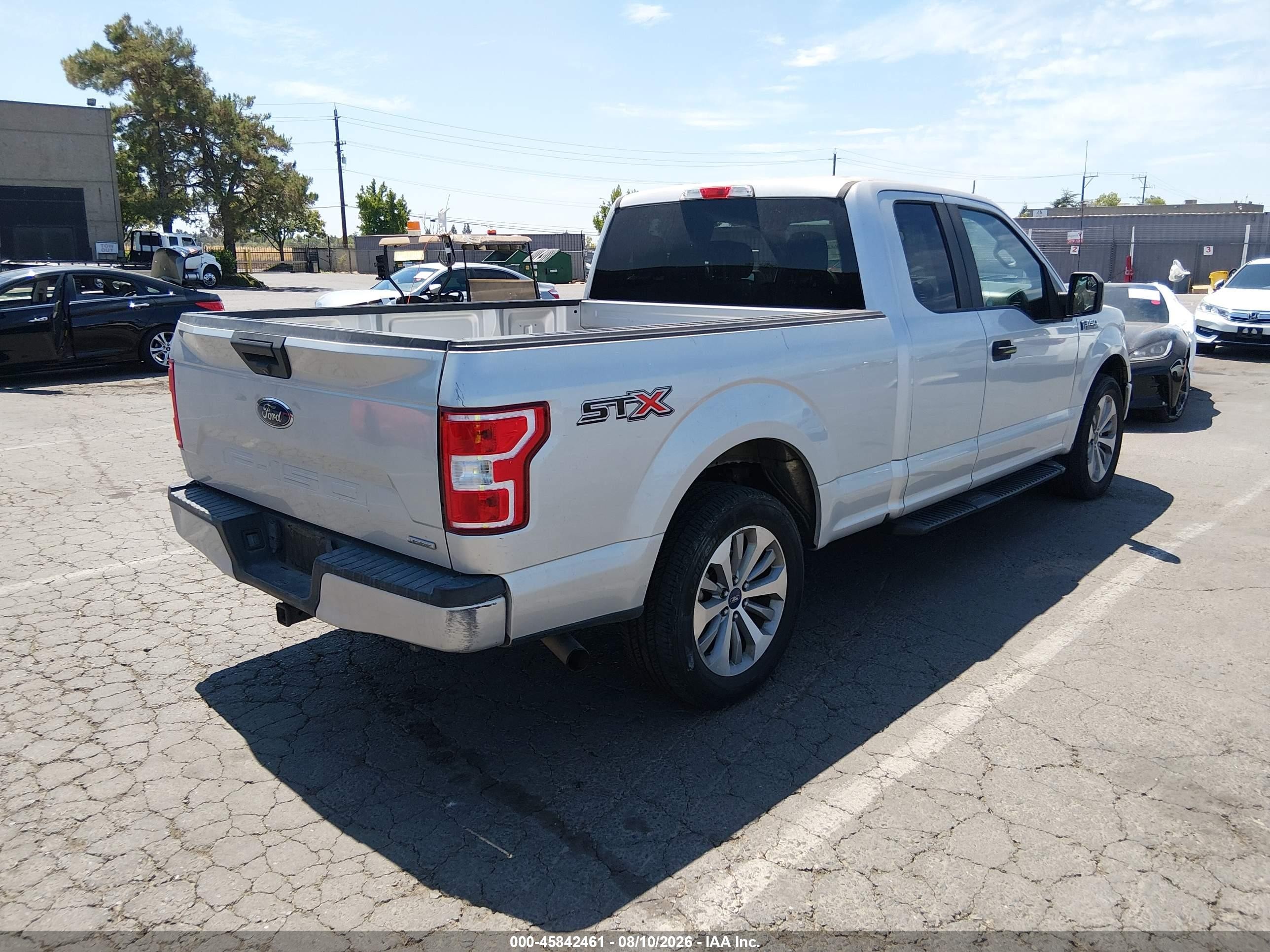 2018 Ford F-150 Xl Silver vin: 1FTEX1CP0JKC42468