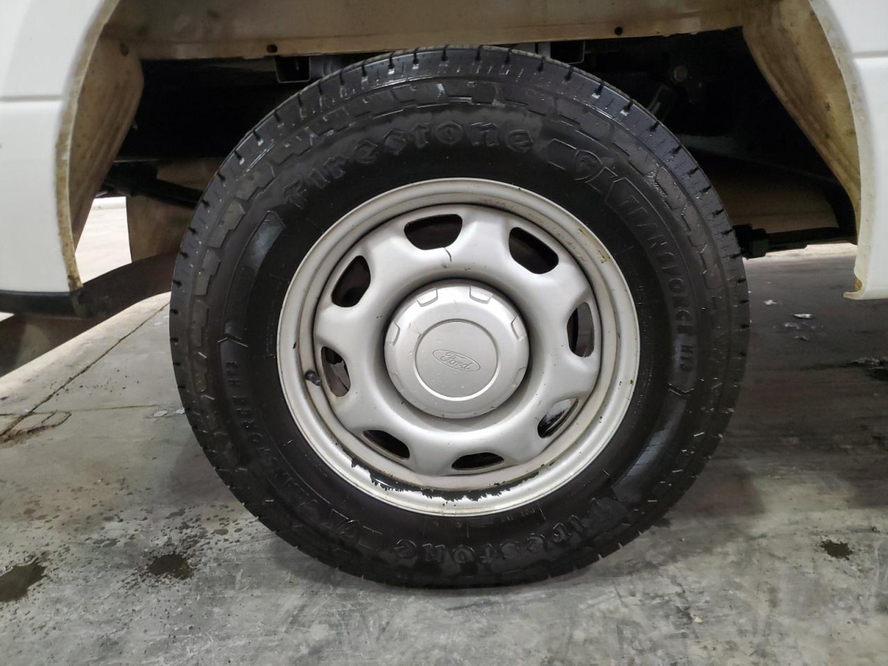 2018 Ford F150 Super Cab White vin: 1FTEX1CP1JFC55707 Damage: Right Rear Wheel, Peeling, 7 To 8 Inches