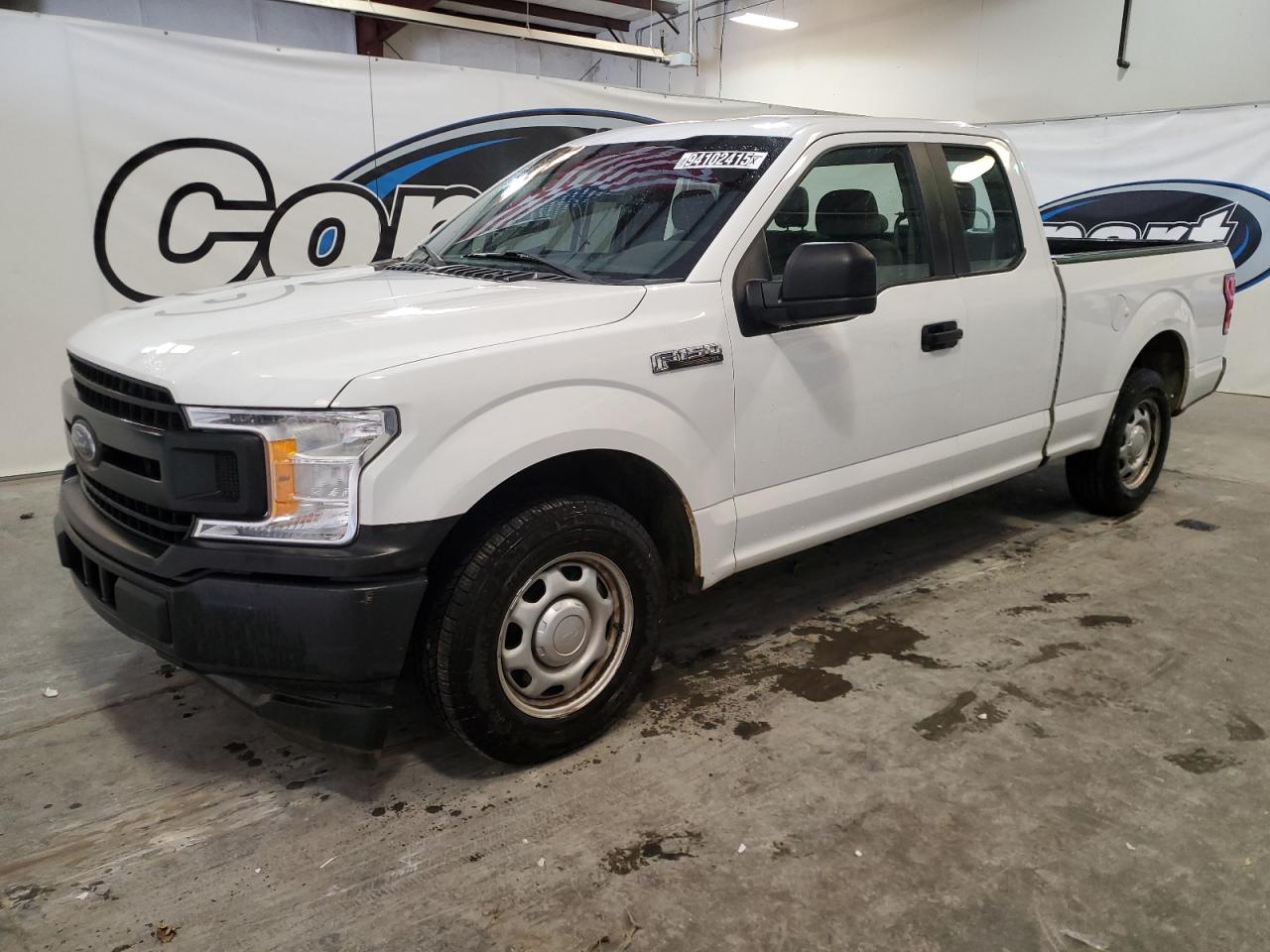 2018 Ford F150 Super Cab White vin: 1FTEX1CP1JFC55707 Damage: Front Bumper, Multiple Scratches Heavy, 2