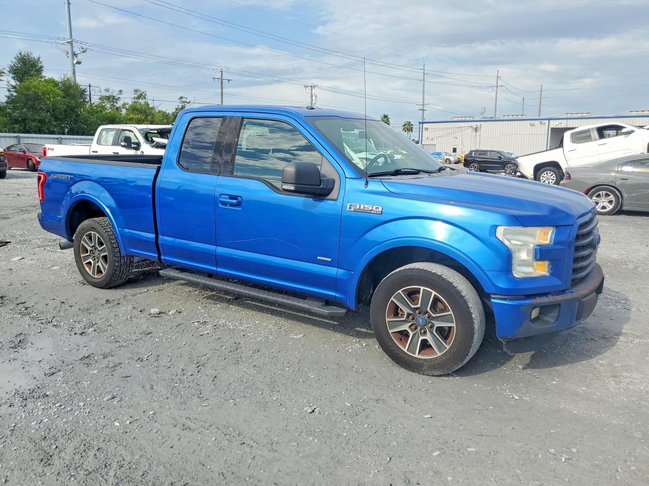 2015 Ford F150 Super Cab Blue vin: 1FTEX1CP2FFC27356