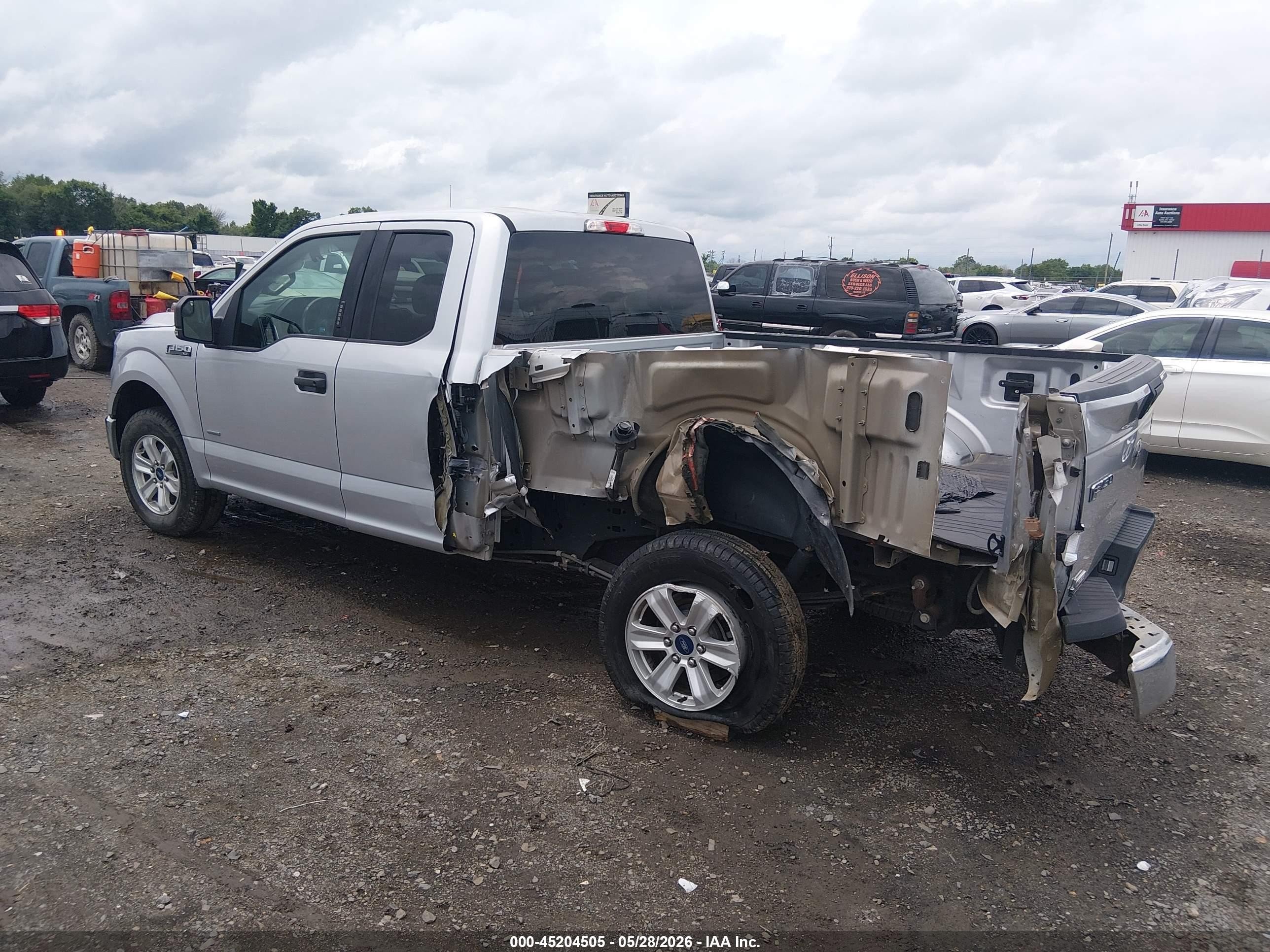 2015 Ford F-150 Xlt Silver vin: 1FTEX1CP4FFA15610