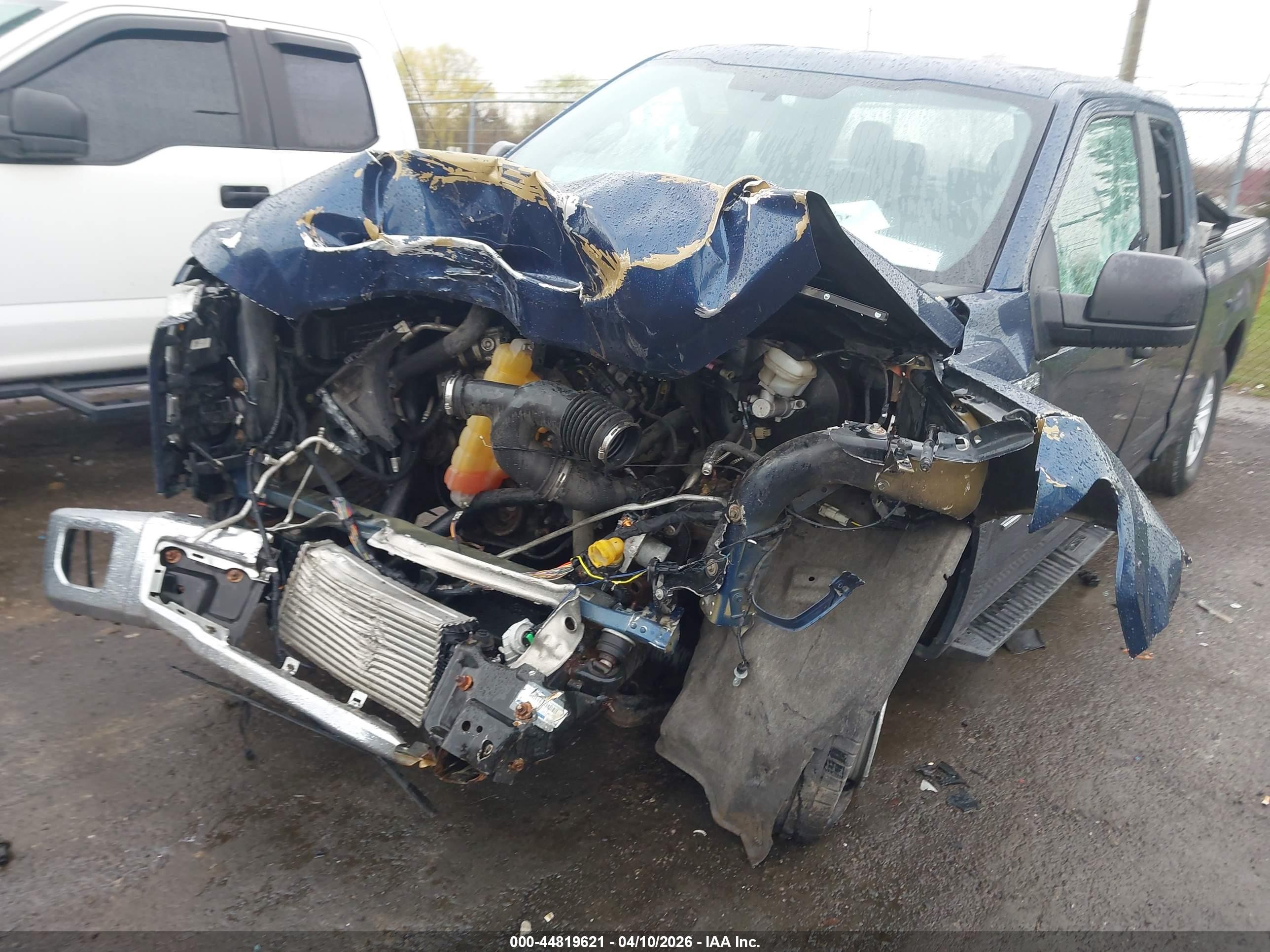 2015 Ford F-150 Xl Синий vin: 1FTEX1CP4FKF00661