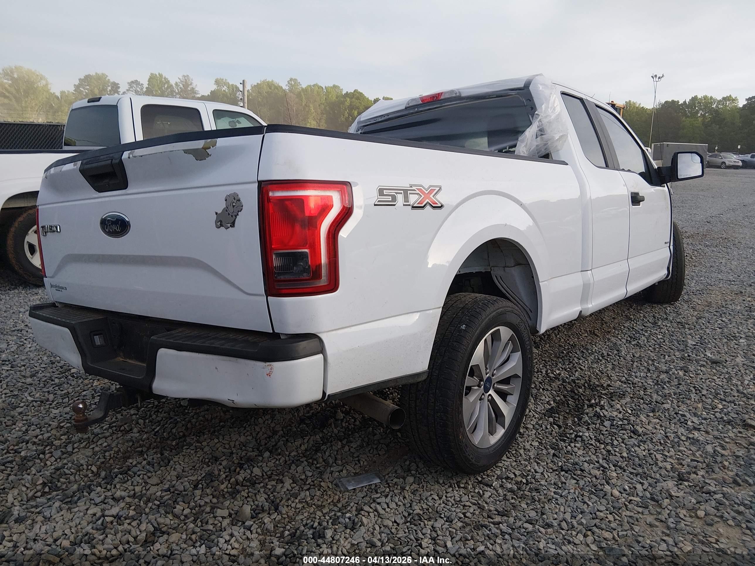 2017 Ford F-150 Xl White vin: 1FTEX1CP4HKC74253