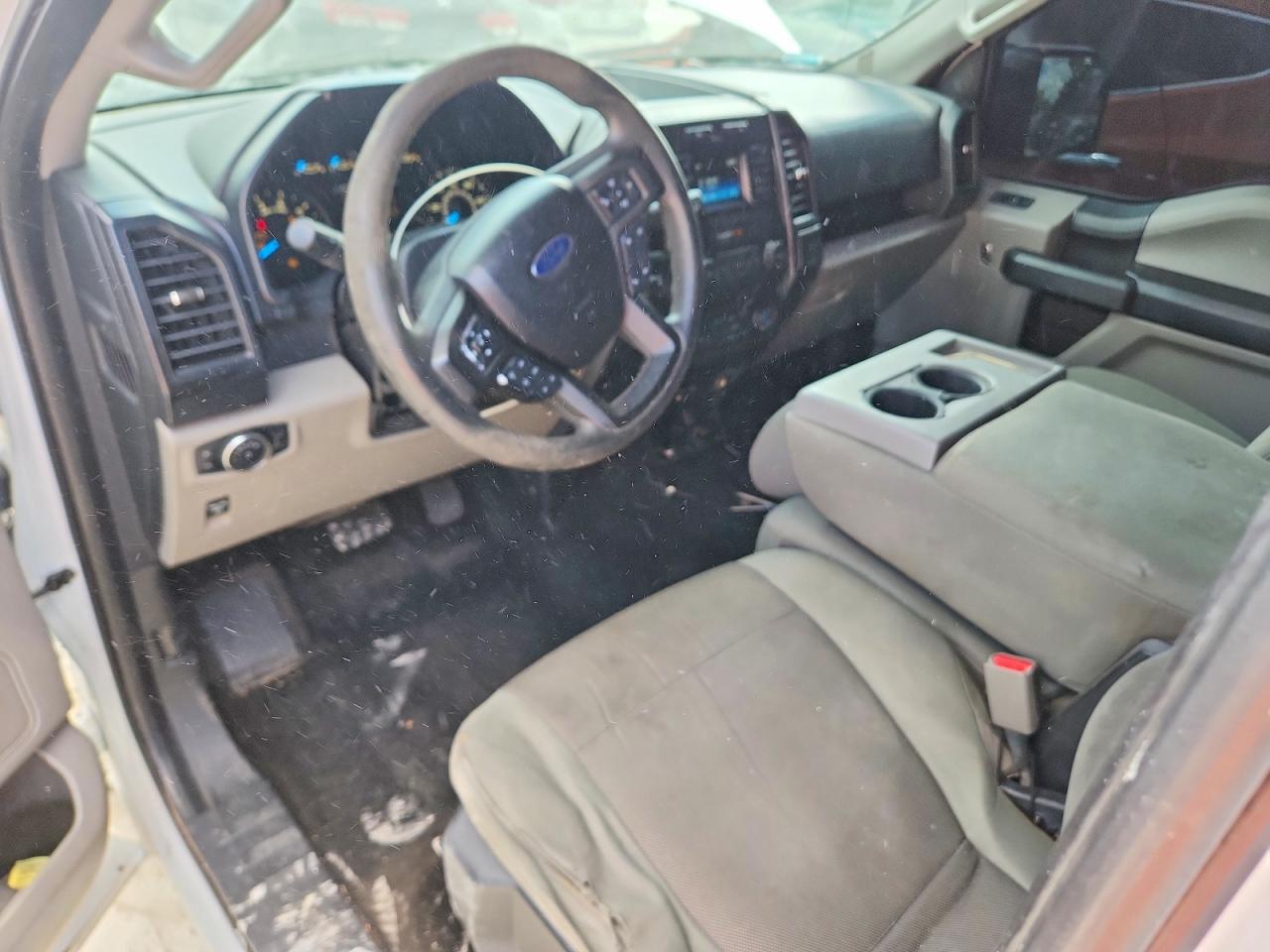2015 Ford F150 Super Cab White vin: 1FTEX1CP6FFA67546