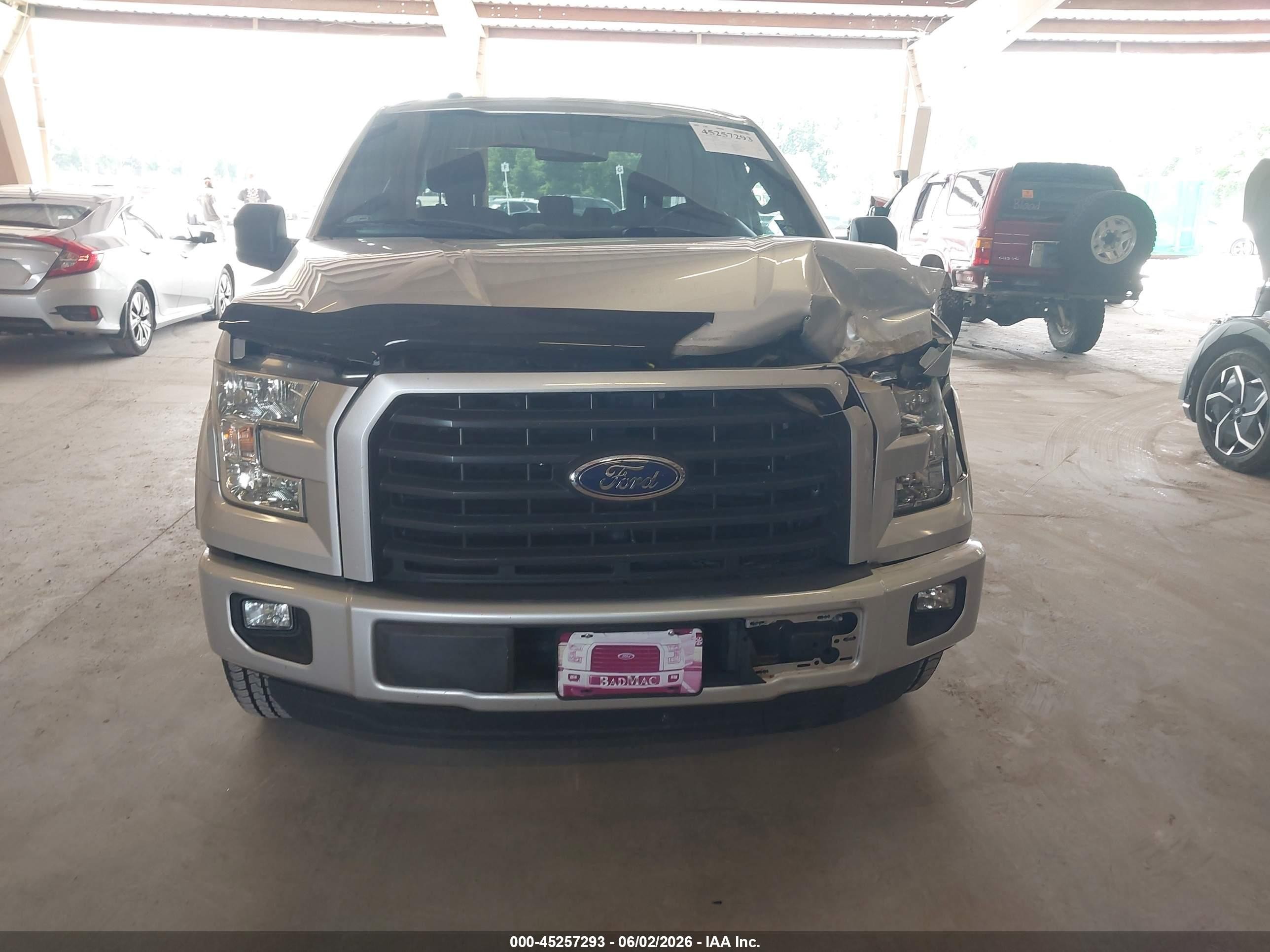 2015 Ford F-150 Xlt Silver vin: 1FTEX1CP6FKE13280