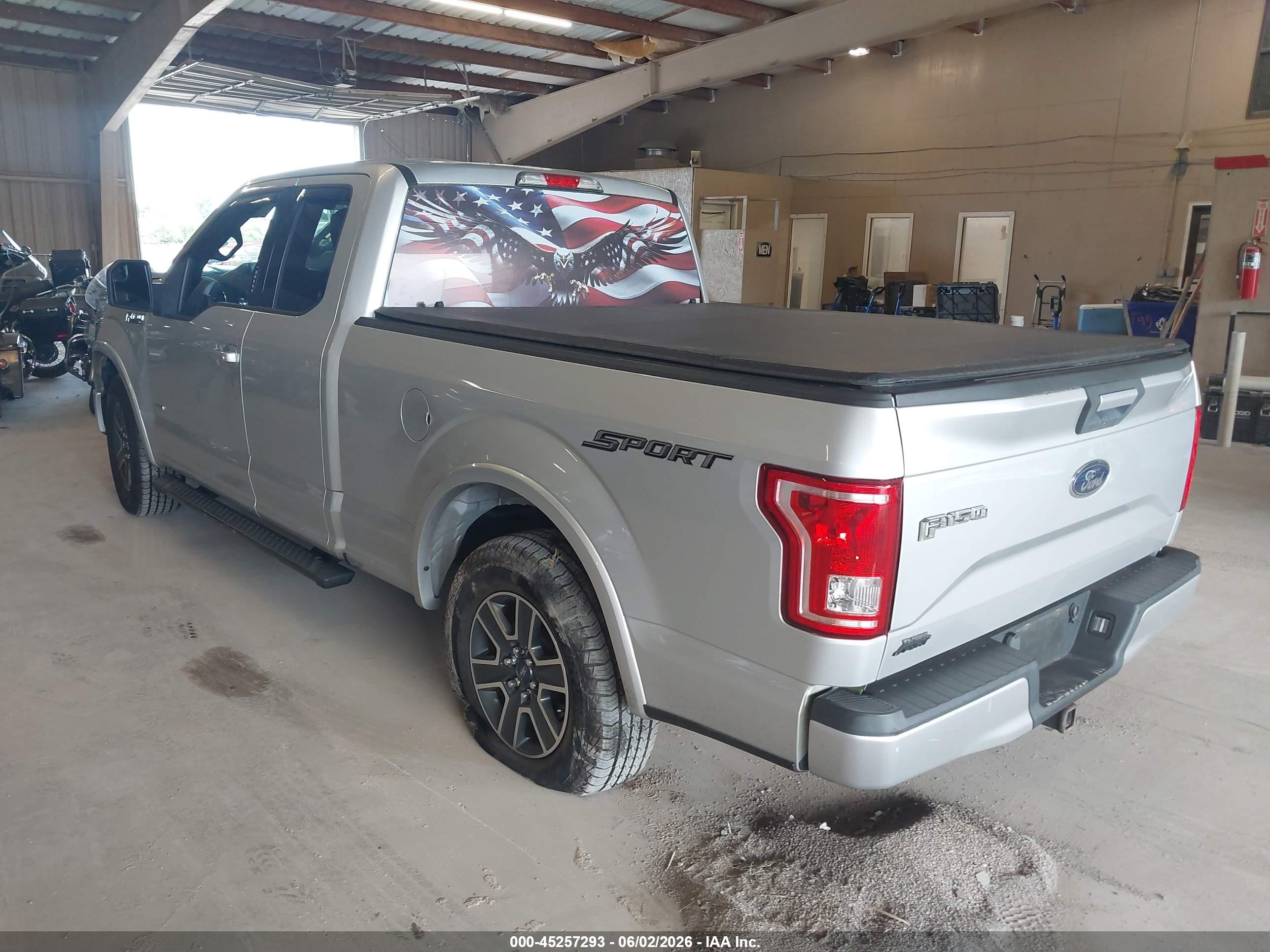 2015 Ford F-150 Xlt Silver vin: 1FTEX1CP6FKE13280
