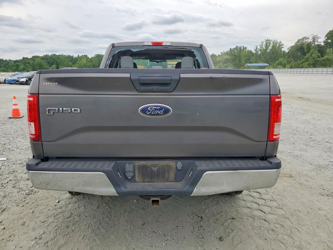 2015 Ford F150 Super Cab Gray vin: 1FTEX1CP6FKE96516
