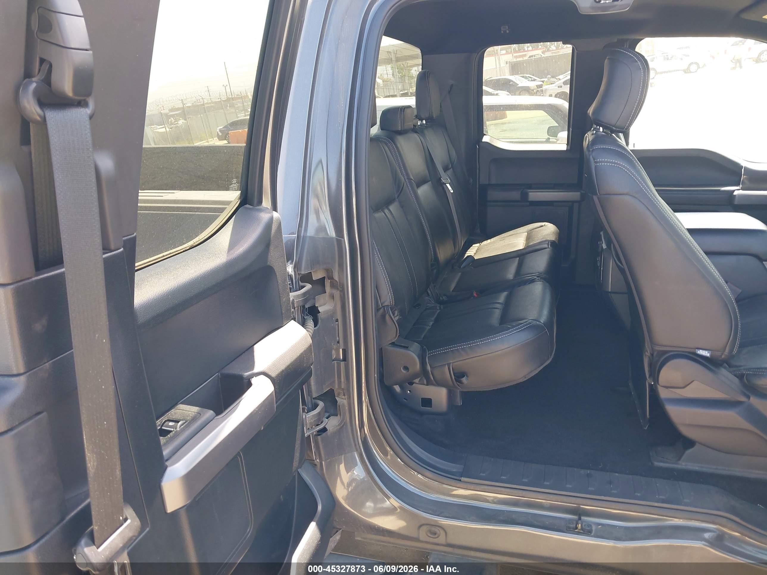 2019 Ford F-150 Xlt Gray vin: 1FTEX1CP6KKC98612
