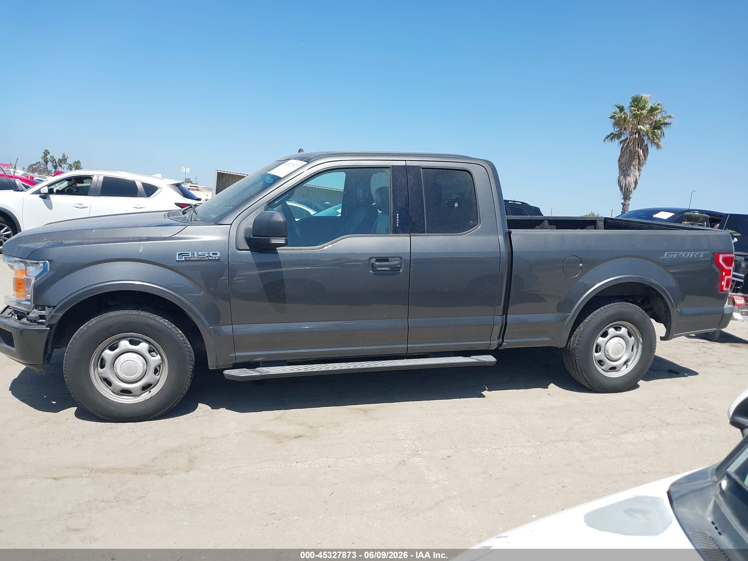 2019 Ford F-150 Xlt Gray vin: 1FTEX1CP6KKC98612