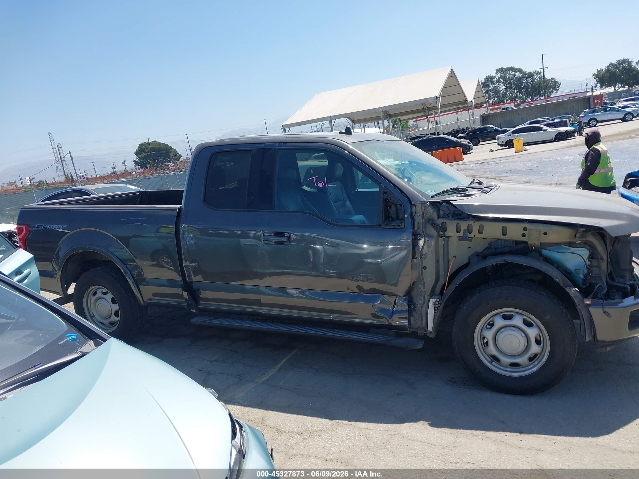 2019 Ford F-150 Xlt Gray vin: 1FTEX1CP6KKC98612