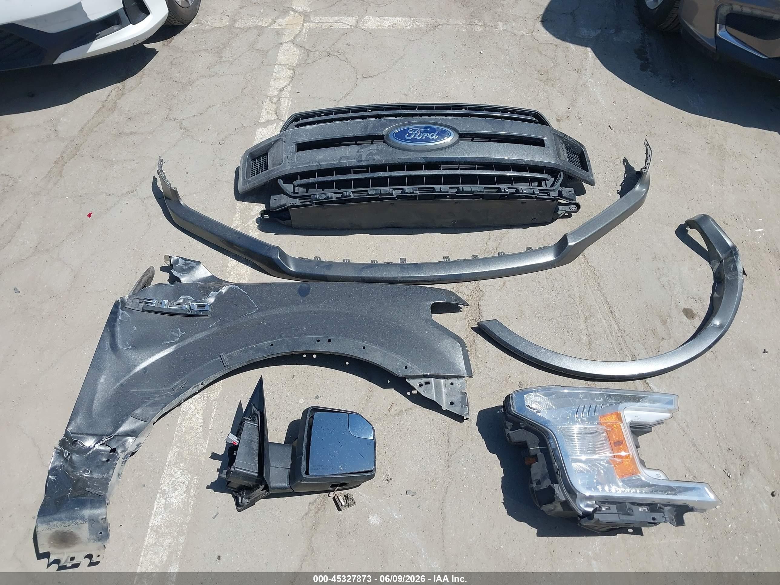 2019 Ford F-150 Xlt Gray vin: 1FTEX1CP6KKC98612