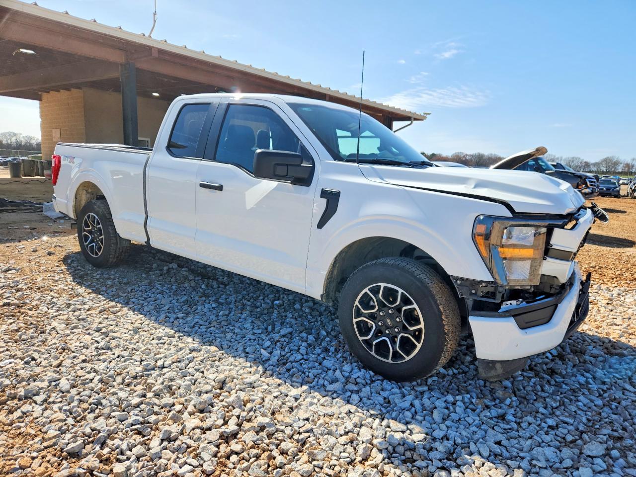 2023 Ford F150 Super Cab White vin: 1FTEX1CP6PKF87397
