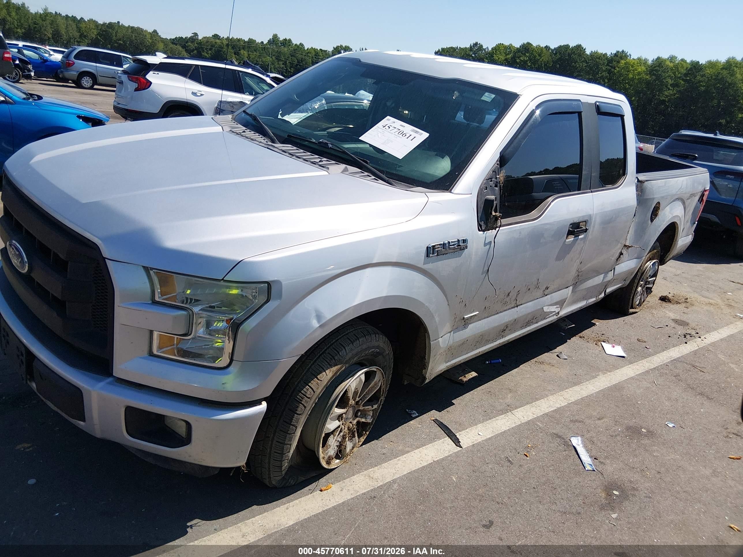 2015 Ford F-150 Xl Серебряный vin: 1FTEX1CP7FFC22802