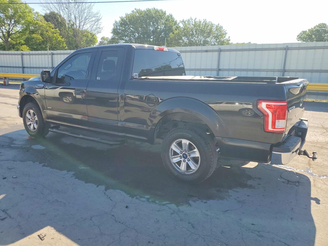2015 Ford F150 Super Cab Black vin: 1FTEX1CP8FFC42797