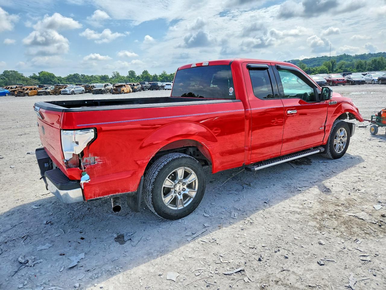 2015 Ford F150 Super Cab Красный vin: 1FTEX1CP8FKE01325