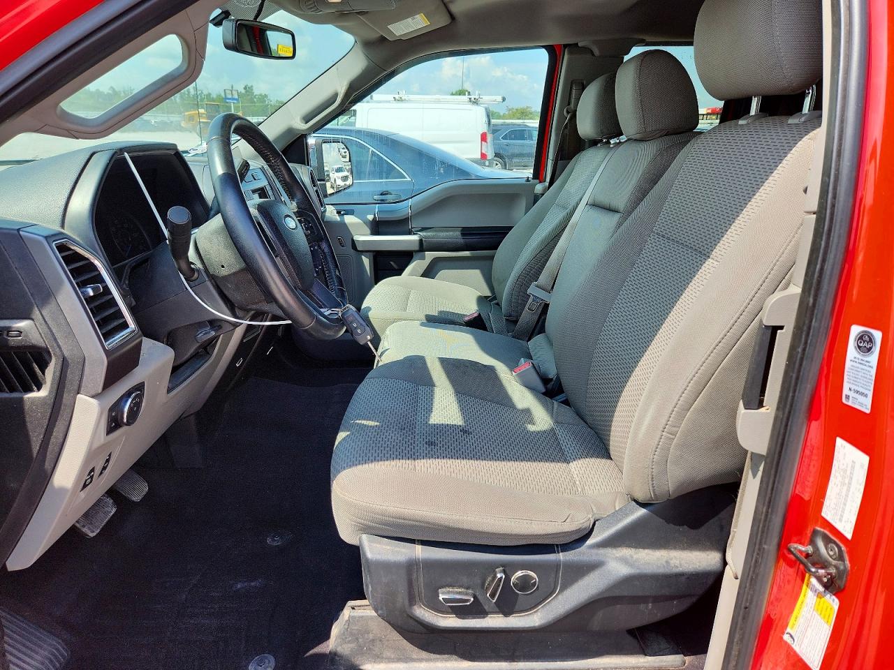2015 Ford F150 Super Cab Красный vin: 1FTEX1CP8FKE01325