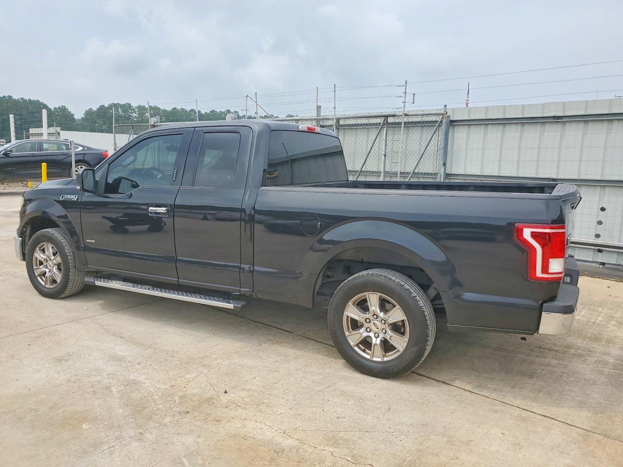 2015 Ford F150 Super Cab Black vin: 1FTEX1CP8FKE27178