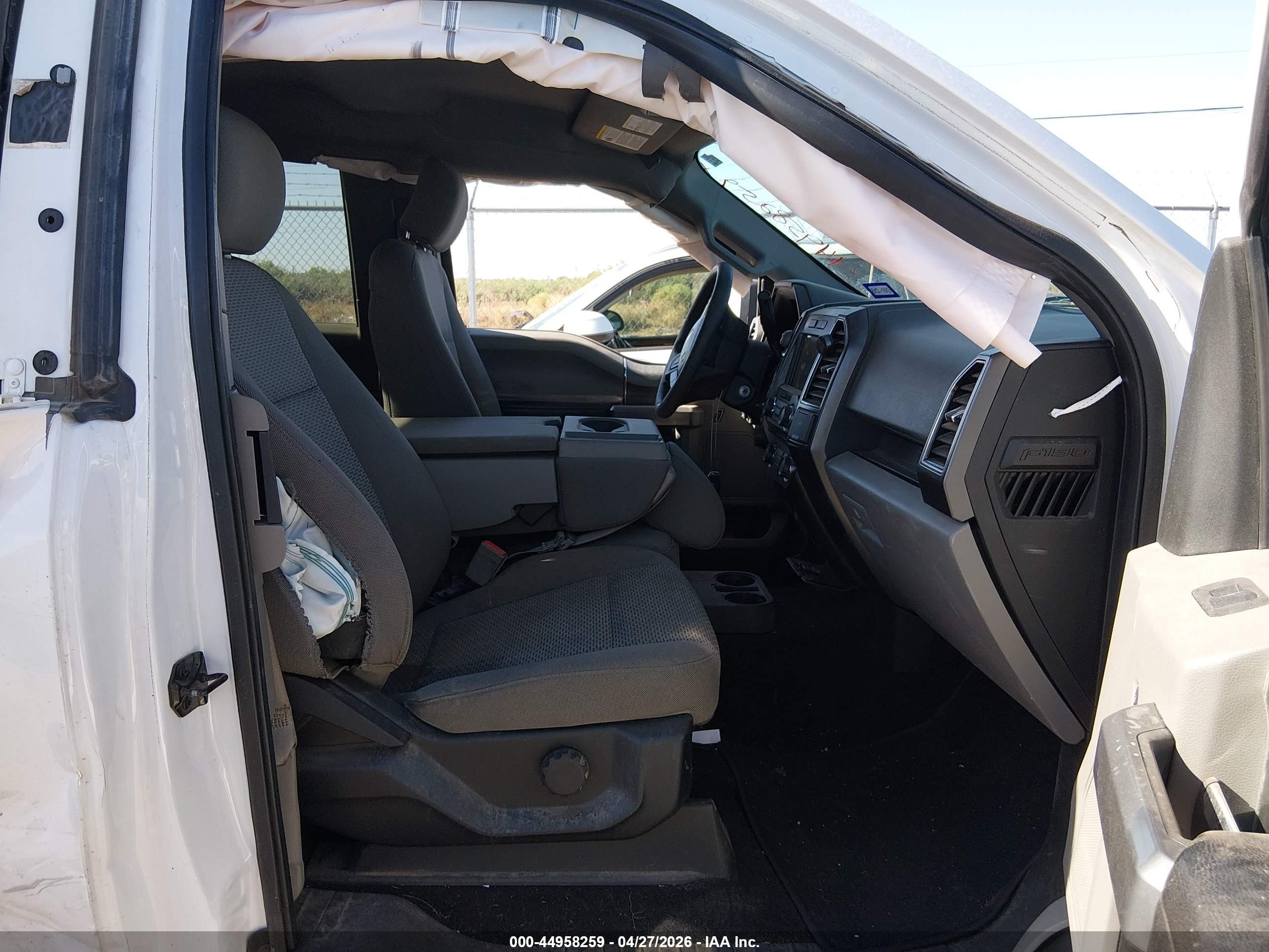 2018 Ford F-150 Xlt White vin: 1FTEX1CP8JKC69580
