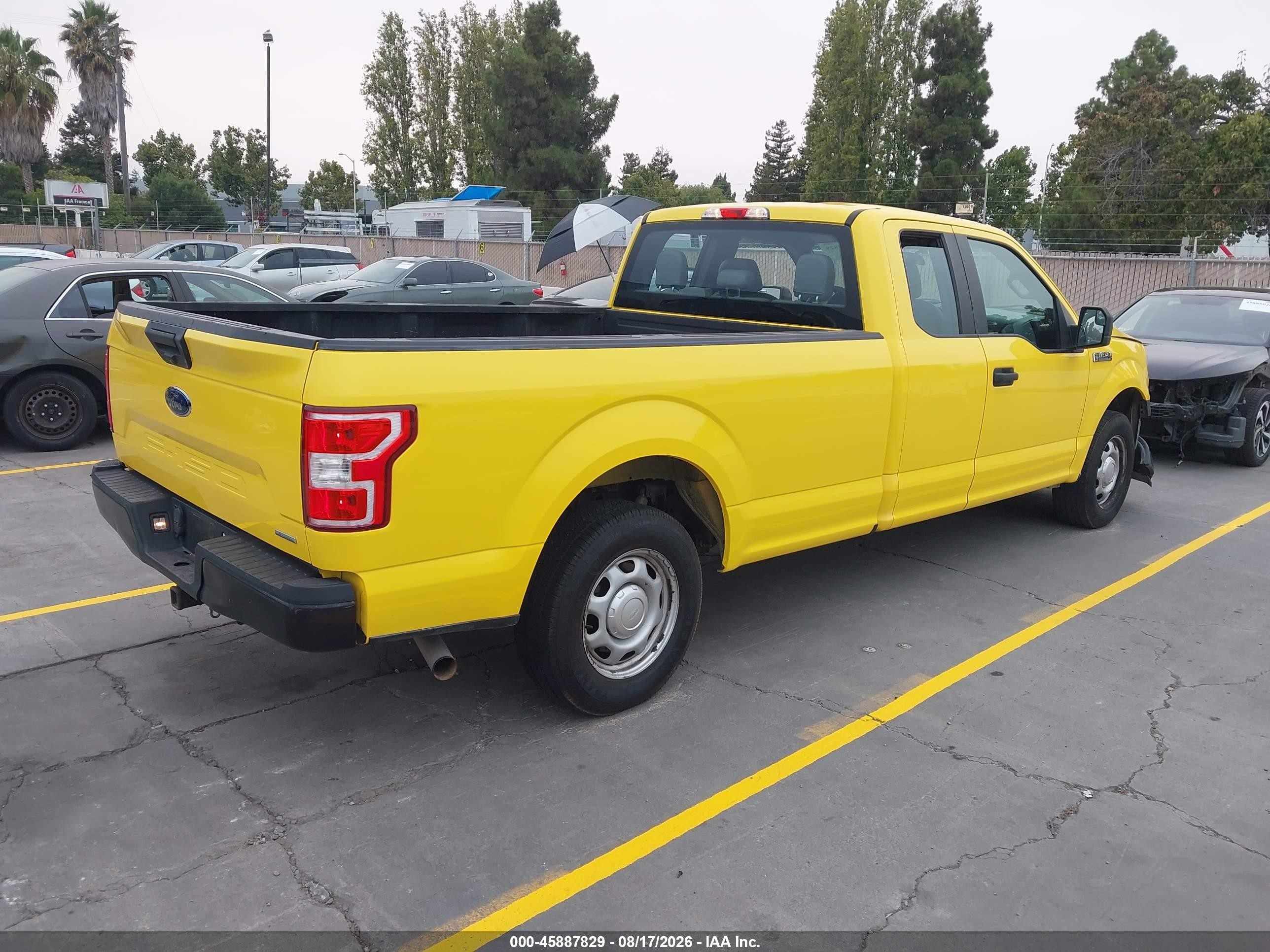 2018 Ford F-150 Xl Yellow vin: 1FTEX1CP8JKE72713