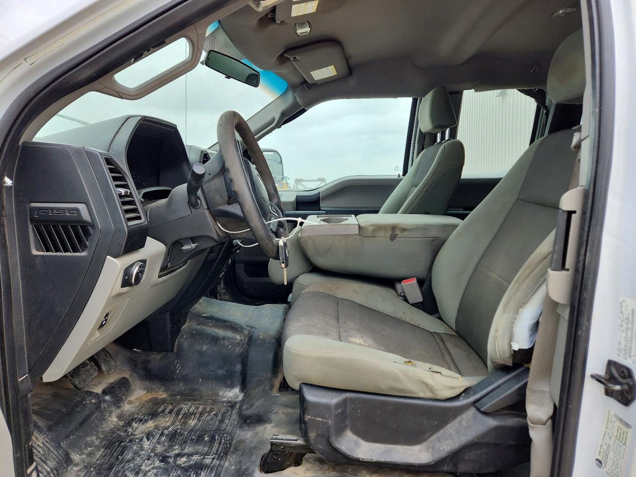 2015 Ford F150 Super Cab Белый vin: 1FTEX1CP9FKD22004